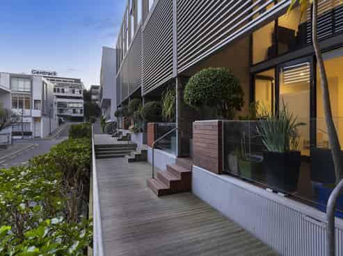 96 Fisher-Point Drive, Freemans Bay