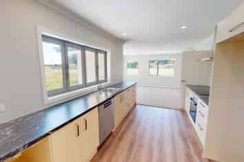 2465 State Highway 1, Rongotea