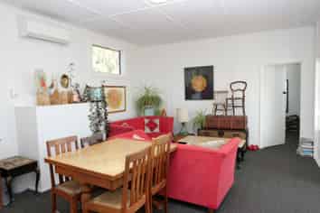 13 Kainui Rd, Raumati South