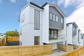 93B Bruce Road, Glenfield