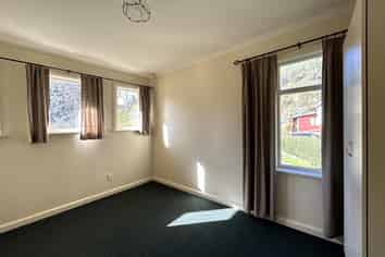 10 Robinson Road, The Brook