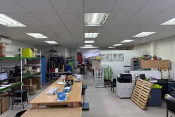 For Lease | 144m² Retail + 196m² Warehouse