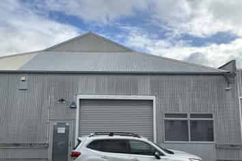For Lease | 144m² Retail + 196m² Warehouse