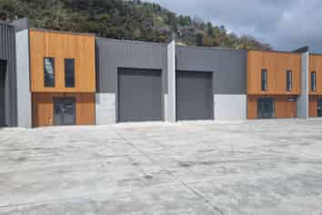 RARE UPPER HUTT OPPORTUNITY 