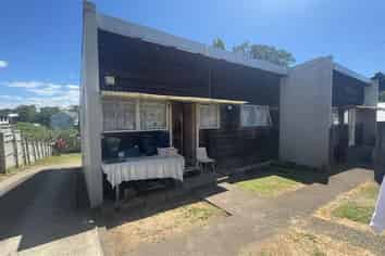 1/15a Earlsworth Road, Mangere East