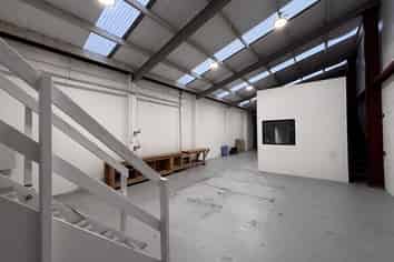 Discounted Rent In Prime Petone Location