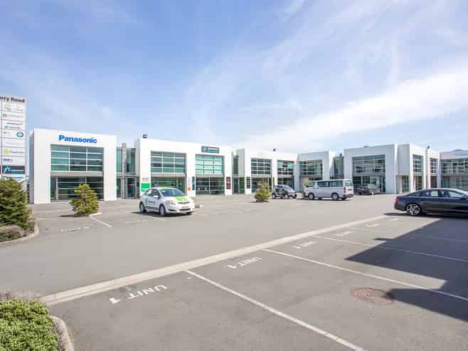 Modern Office Suite in Business Park