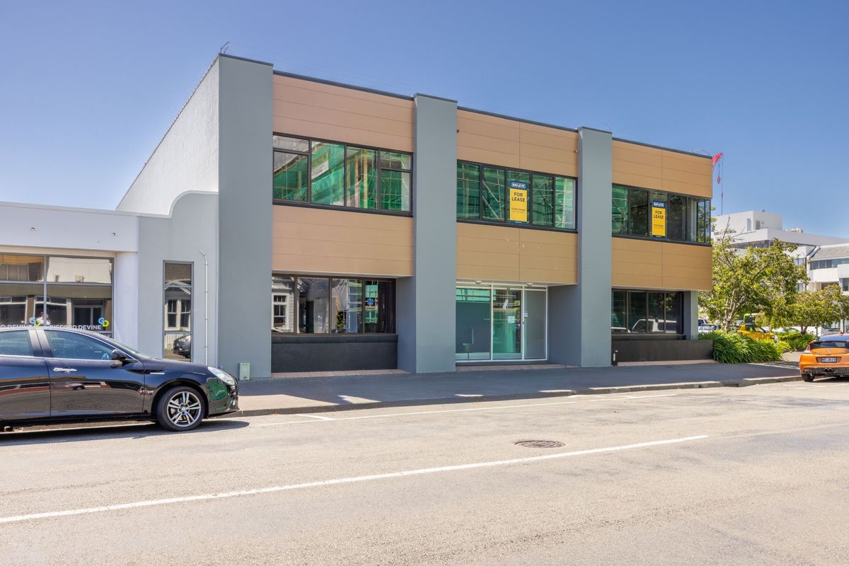 315sqm refurbished CBD office - final opportunity – další