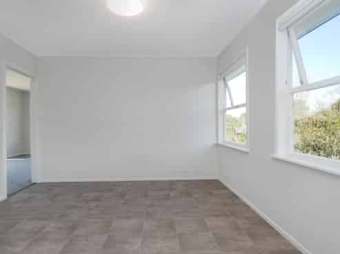 b/27 Short St, Opaheke
