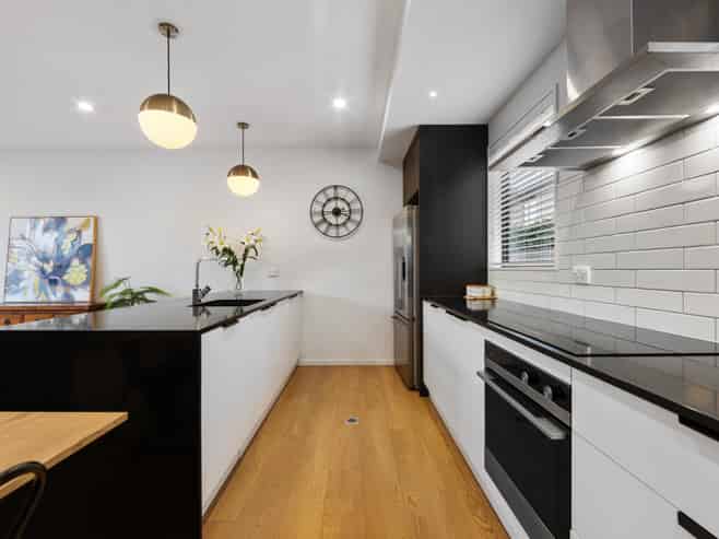 3/27 Springfield Road, Saint Albans