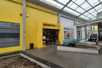 Large format retail in Lincoln North