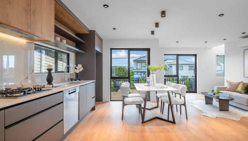 4/12 Manuwai Road, Torbay