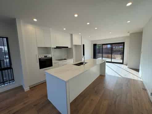 40C Knightsbridge Drive, Forrest Hill