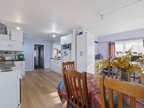 17 Tuke Street, Normanby