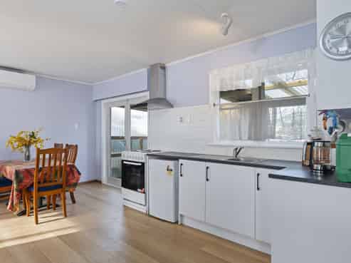 17 Tuke Street, Normanby