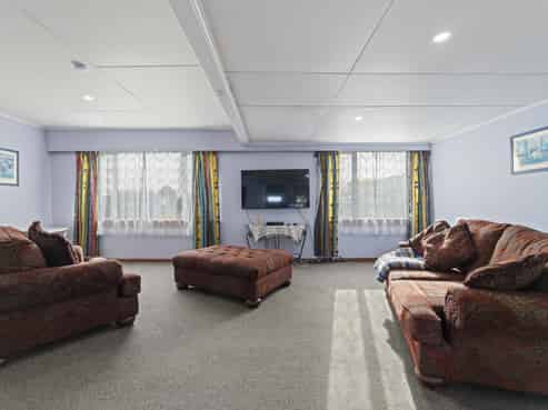 17 Tuke Street, Normanby