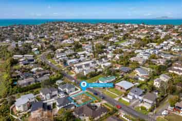 23 Glenvar Road, Torbay