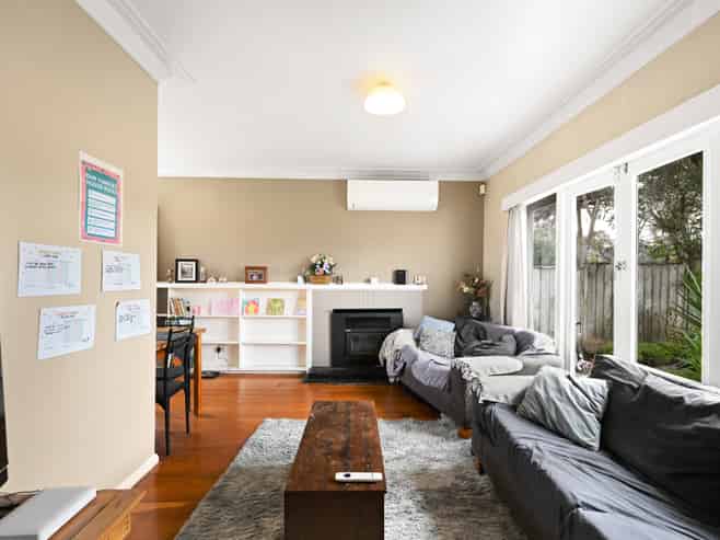 67 Lake Crescent, Hamilton Lake