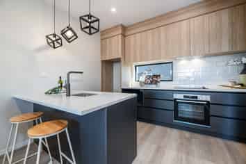 2/644 Te Atatu Road, Te Atatu Peninsula