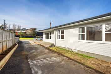 20 Dale Rd, Raumati South