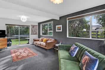 1138 South Road, OAKURA