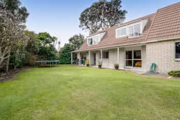 1138 South Road, OAKURA