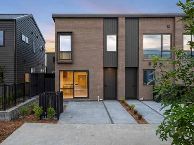 8 Whareponga Lane, Stonefields