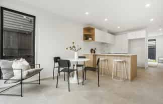 8 Whareponga Lane, Stonefields