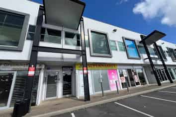 MODERN FLATBUSH OFFICE
