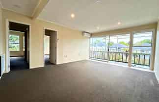 2/39 Noall Street, Te Atatu Peninsula