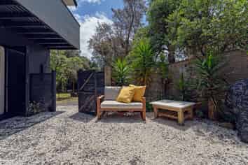 211 Mangakahia Drive, Whangapoua