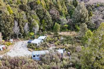 8 National Street, KUMARA