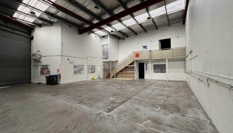Unit 2/322 New North Road, Kingsland