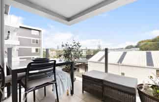 209/25 Bute Road, Browns Bay