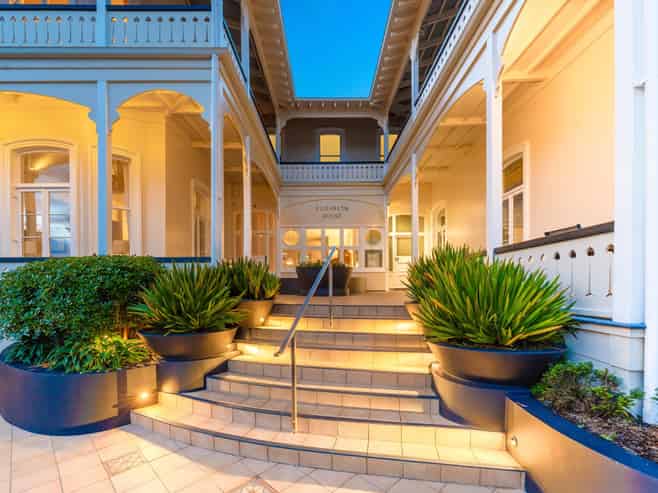 5B King Edward Parade, Devonport