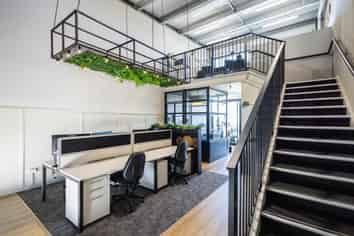 Contemporary office for sale