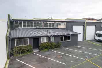 Secure Refurbished Warehouse | Central Manukau