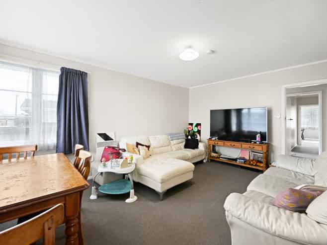 8 Mount View Road, Melville