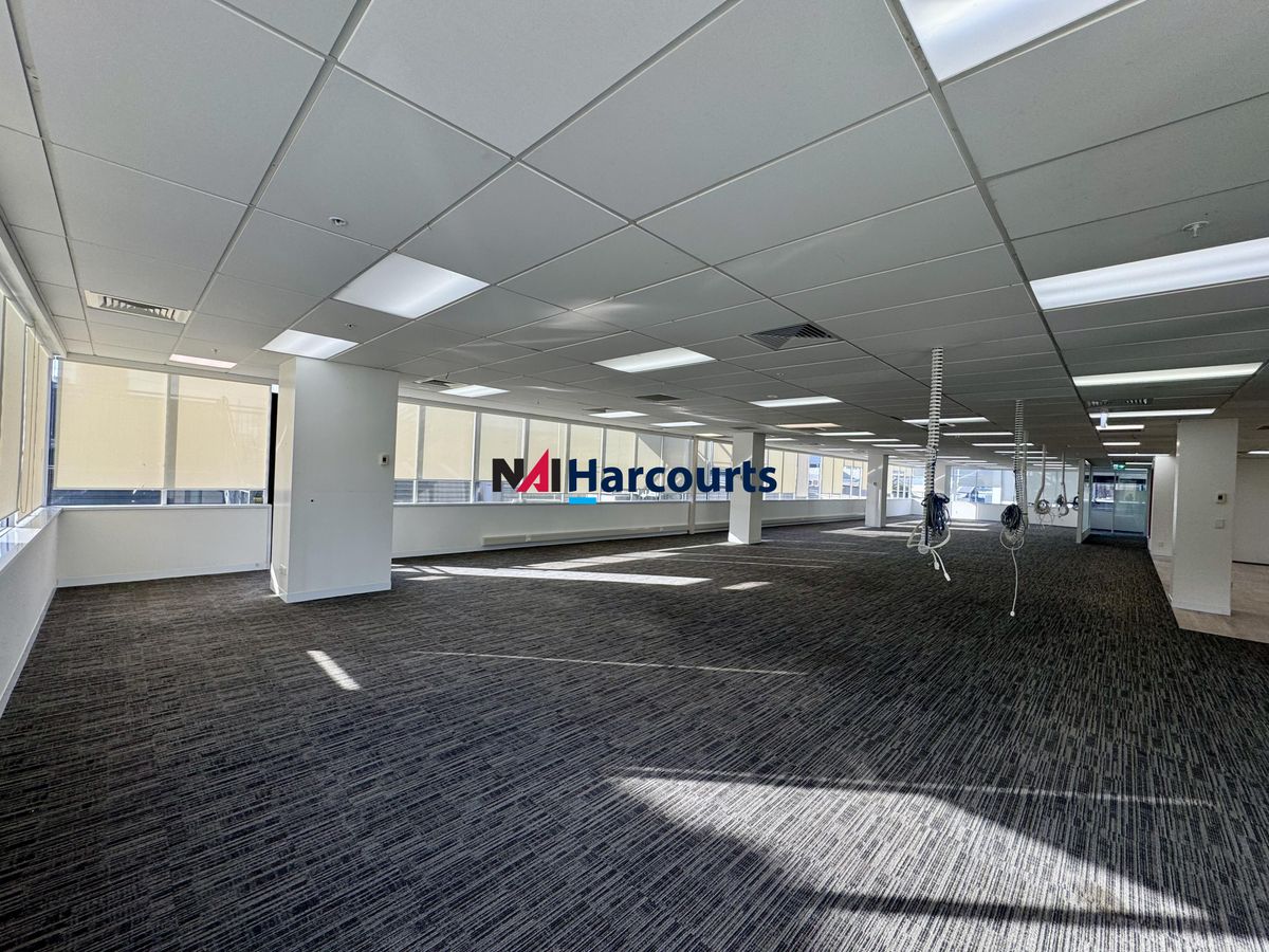 Sleek Office Tenancy With Ample Parking - Ansicht 6