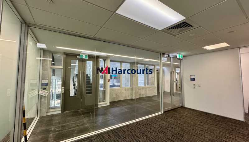 1/2 Fred Thomas Drive, Takapuna