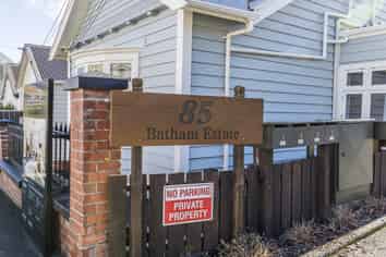 8/85 Elizabeth Street, Mount Victoria