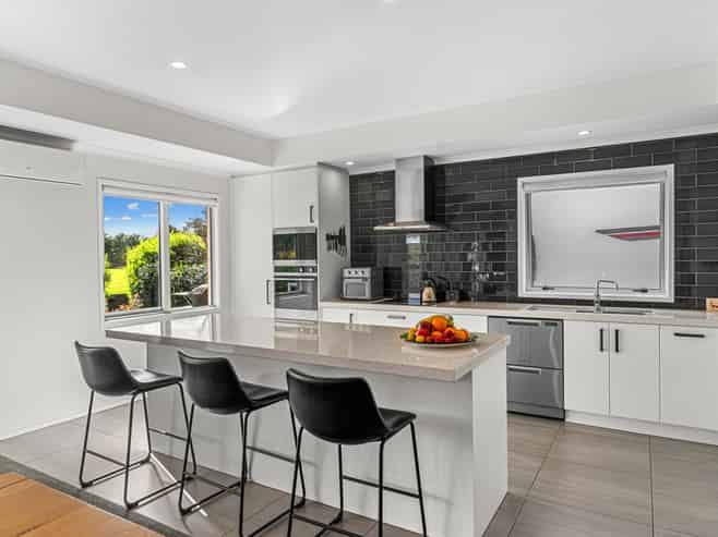 72 Kedge Drive, Mangawhai