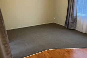 1/1 Bell Road, Western Heights