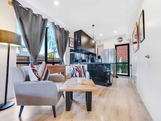 1 Hermitage Street, Flat Bush