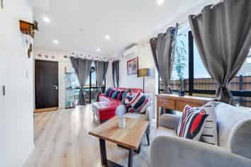 1 Hermitage Street, Flat Bush