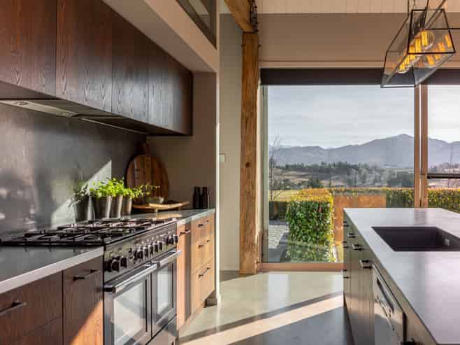 92 Threepwood Road, Dalefield/Wakatipu Basin