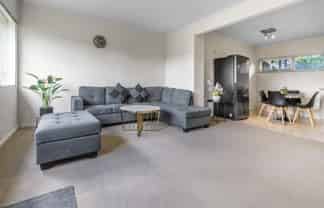 2/149 Ladies Mile, Ellerslie