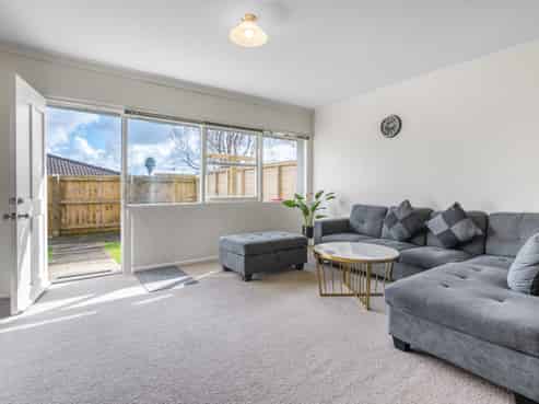 2/149 Ladies Mile, Ellerslie