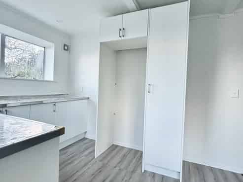 8/24 Parliament Street, Melling