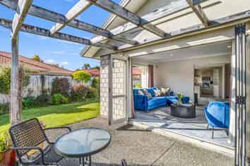 18 Gilligan Close, College Estate